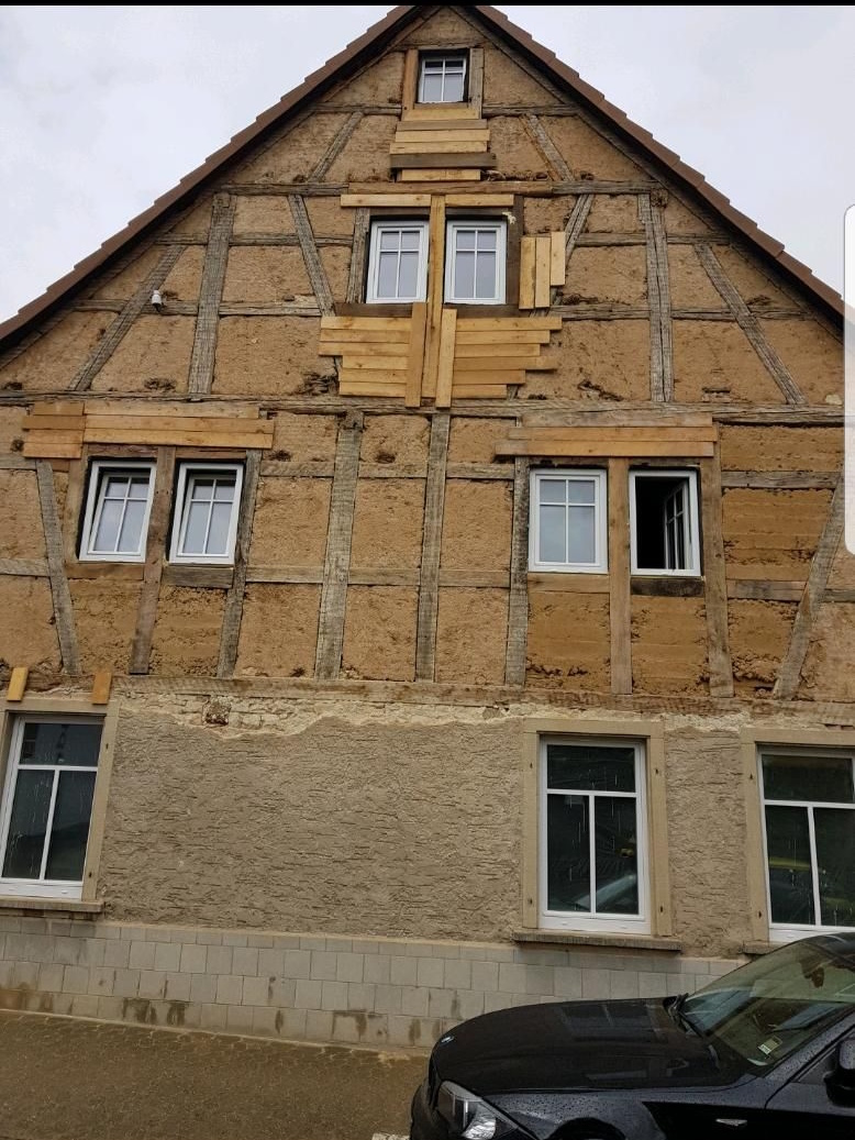 Fachwerkhaus vor Sanierung